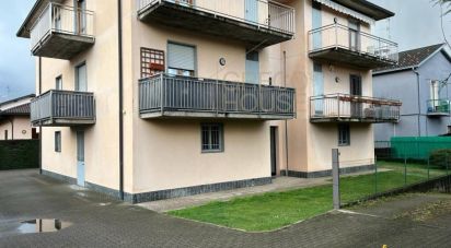 Three-room apartment of 100 m² in Gallarate (21013)