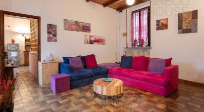 Farm 5 rooms of 158 m² in Busto Arsizio (21052)