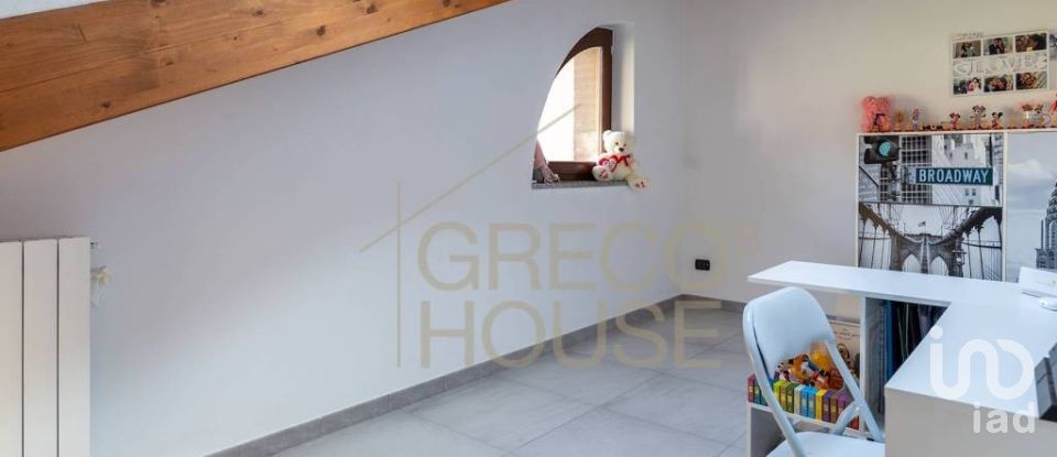 Villa 3 locali di 118 m² in Besozzo (21023)