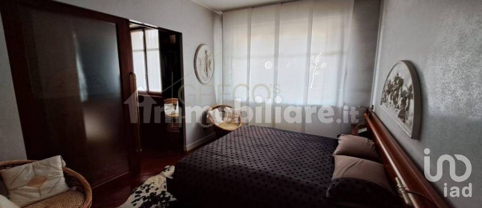 Three-room apartment of 107 m² in Gallarate (21013)