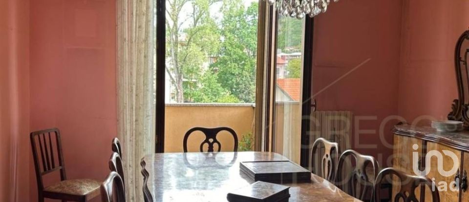 Four-room apartment of 130 m² in Arona (28041)