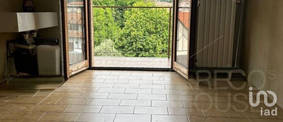 Quadrilocale di 130 m² a Arona (28041)