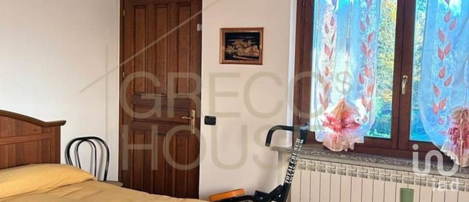 Town house 4 rooms of 210 m² in Castelletto sopra Ticino (28053)