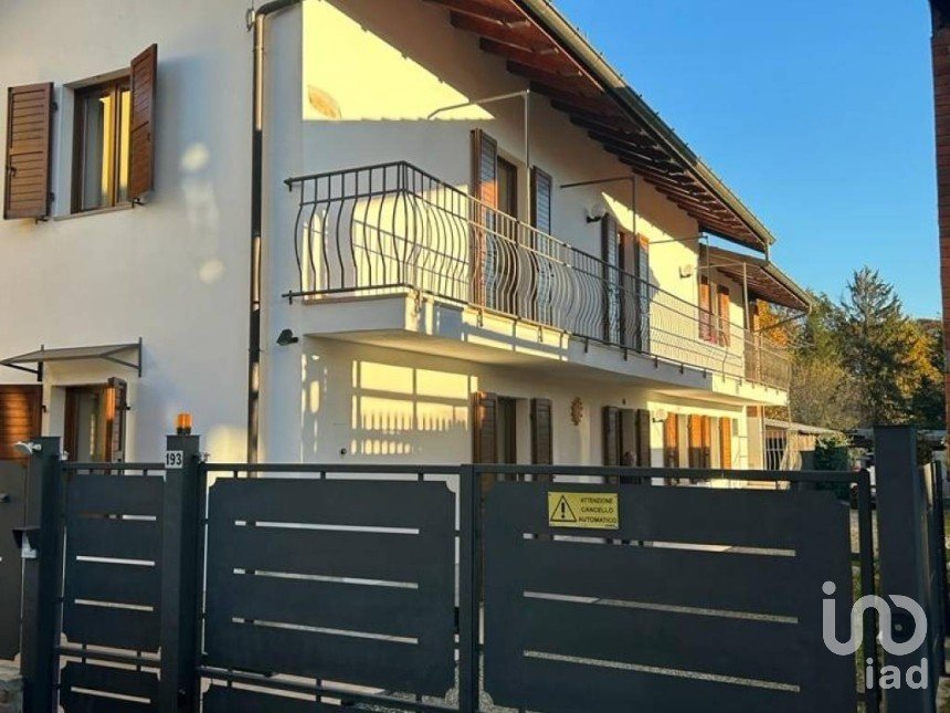 Villa 3 locali di 210 m² in Castelletto sopra Ticino (28053)