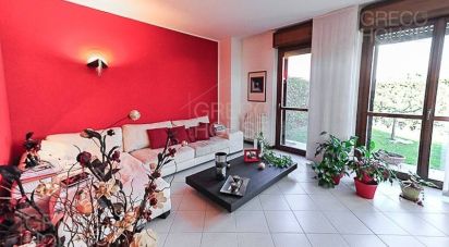 Villa a schiera 4 locali di 156 m² in Castano Primo (20022)