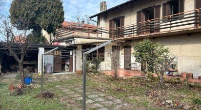 Town house 4 rooms of 265 m² in Gallarate (21013)