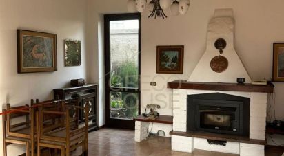 Town house 4 rooms of 265 m² in Gallarate (21013)