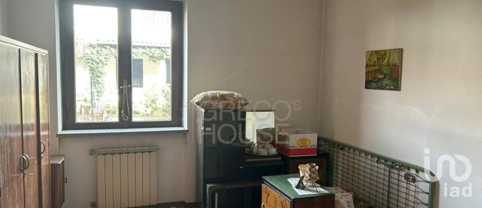 Casa indipendente 4 locali di 265 m² in Gallarate (21013)