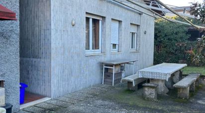 Farm 3 rooms of 210 m² in Castelletto sopra Ticino (28053)