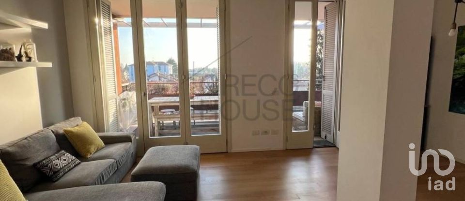 Four-room apartment of 105 m² in Gallarate (21013)