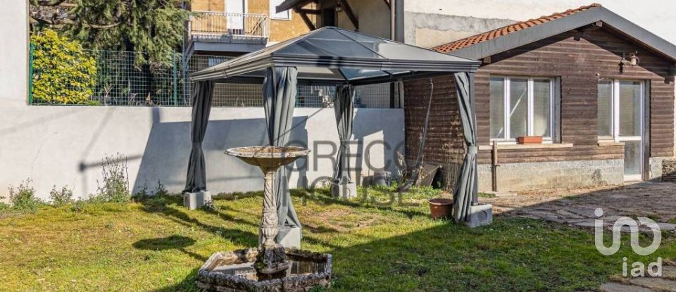 Villa 4 locali di 260 m² in Tradate (21049)