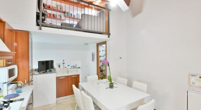 Bilocale di 64 m² a Sovico (20845)