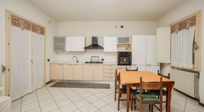 Two-room apartment of 60 m² in Acquafredda (25010)