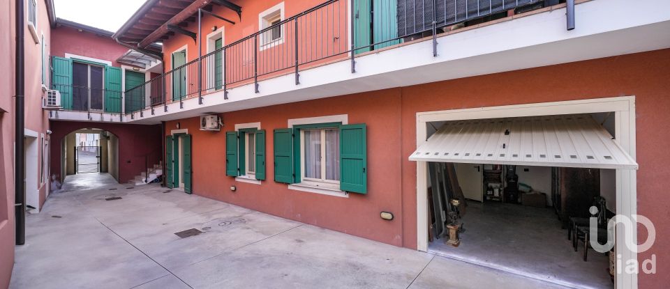 Two-room apartment of 60 m² in Acquafredda (25010)