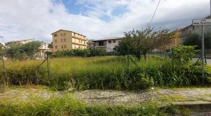 Land of 405 m² in Serra d'Aiello (87030)