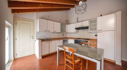 Four-room apartment of 143 m² in Roncadelle (25030)