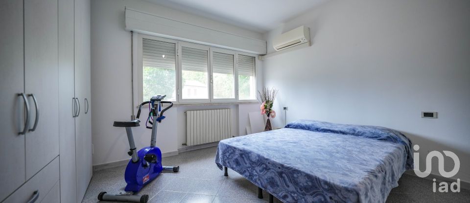 Casa 9 locali di 300 m² in Massa Fiscaglia (44025)