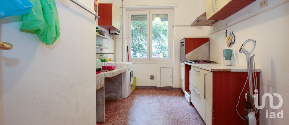 Palazzo / Stabile 6 locali di 88 m² a Genova (16143)