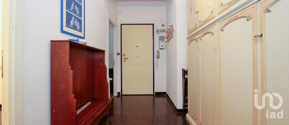 Palazzo / Stabile 6 locali di 88 m² a Genova (16143)