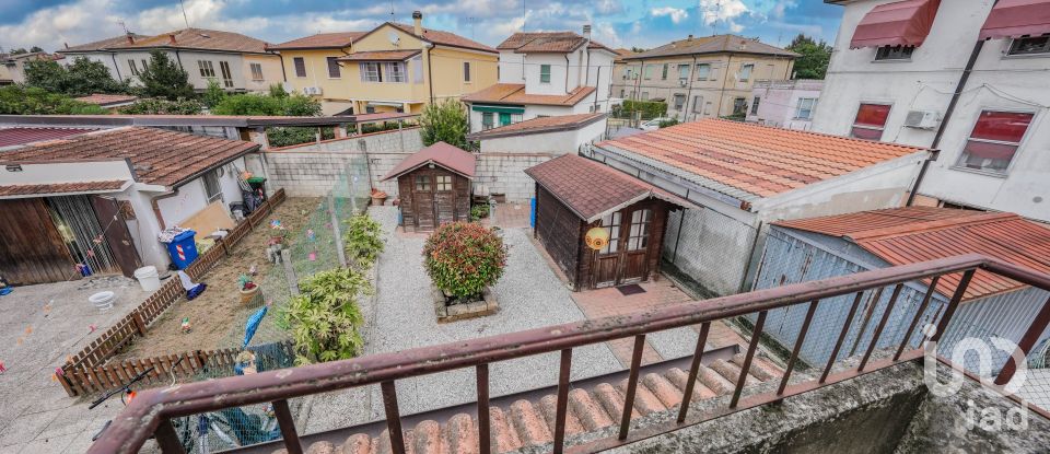 House 6 rooms of 136 m² in Massa Fiscaglia (44025)