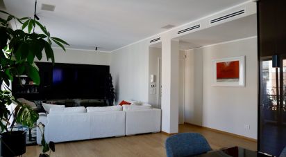 Apartment 5 rooms of 140 m² in Bari (70122)