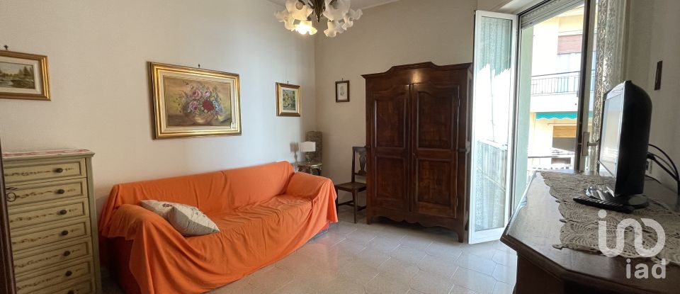 Three-room apartment of 80 m² in Loano (17025)