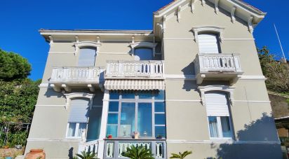 House 7 rooms of 265 m² in Savona (17100)