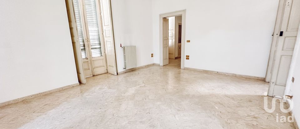 Costruzione di 180 m² in Martina Franca (74015)