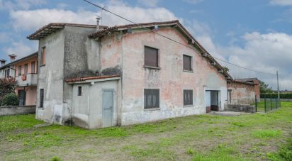 Rustico 4 locali di 185 m² in Bagnolo Mella (25021)