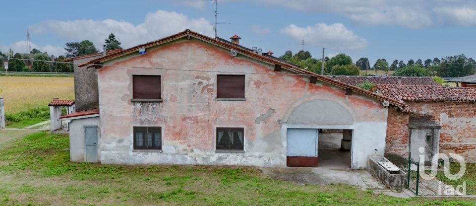 Rustico 4 locali di 185 m² in Bagnolo Mella (25021)