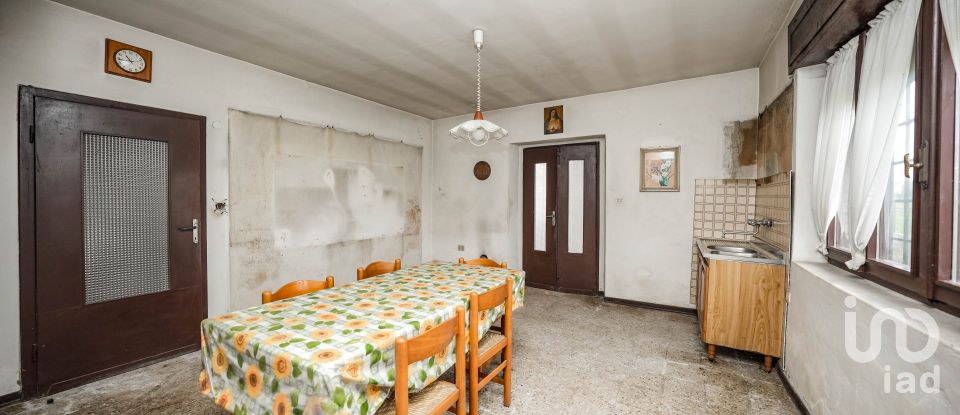 Rustico 4 locali di 185 m² in Bagnolo Mella (25021)