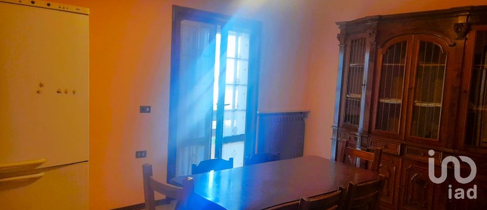 Apartment 6 rooms of 100 m² in Roncoferraro (46037)