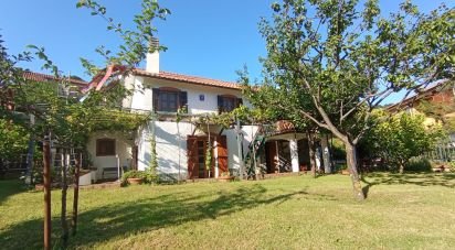Casa indipendente / Villa 4 locali di 150 m² in Varazze (17019)