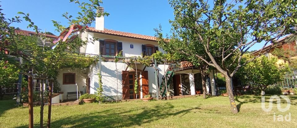 House 4 rooms of 110 m² in Varazze (17019)