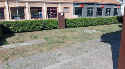 Ristorante di 300 m² in Fano (61032)