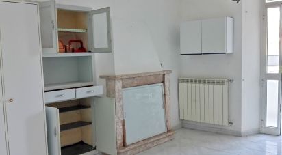 Four-room apartment of 78 m² in Pergola (61045)