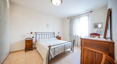 Casa 15 locali di 400 m² in Ferrara (44121)