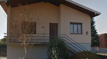 Casa 6 locali di 76 m² in Sizzano (28070)