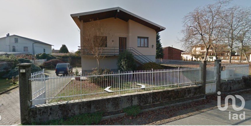 Casa 6 locali di 76 m² in Sizzano (28070)