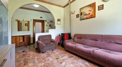 Casa indipendente 7 locali di 281 m² in Sant'Elpidio a Mare (63811)