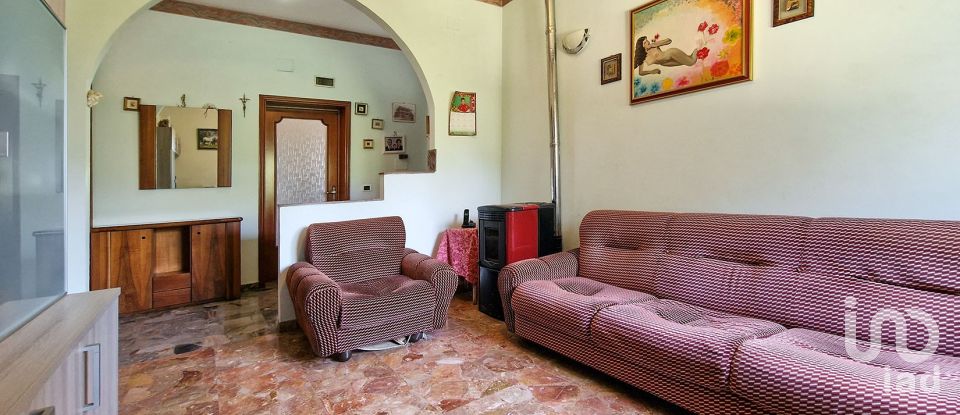 Casa indipendente 7 locali di 281 m² in Sant'Elpidio a Mare (63811)