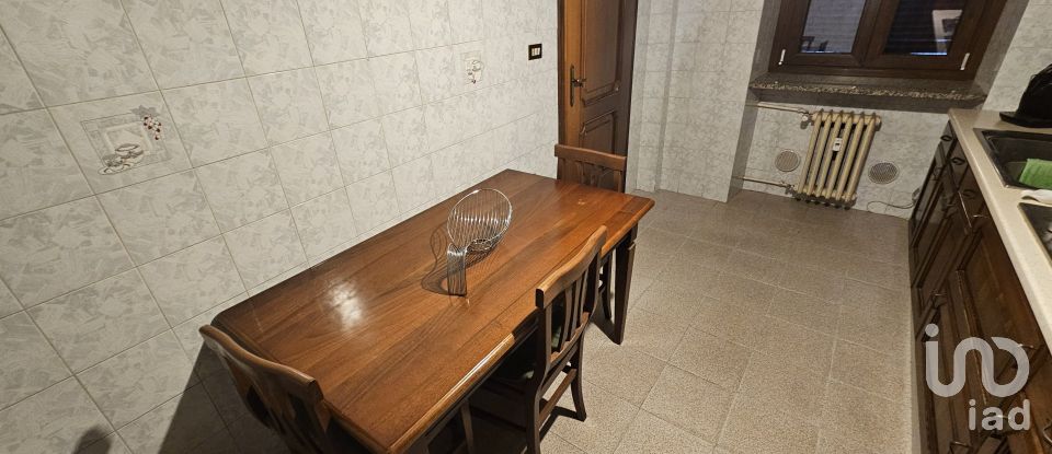 Four-room apartment of 100 m² in Rivarolo Canavese (10086)