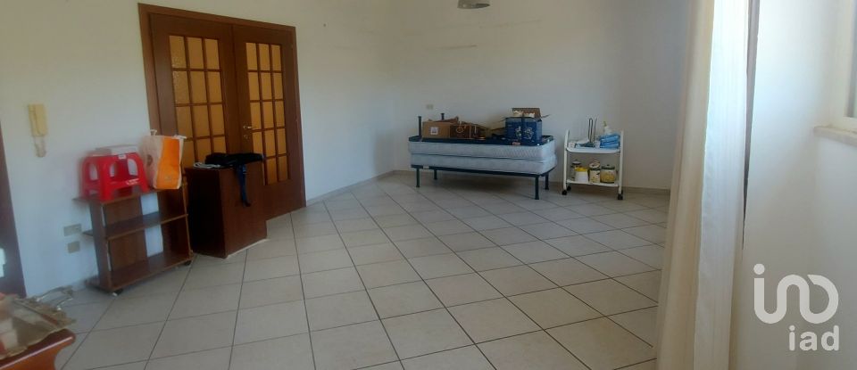 Appartamento 7 locali di 141 m² a Brindisi (72100)