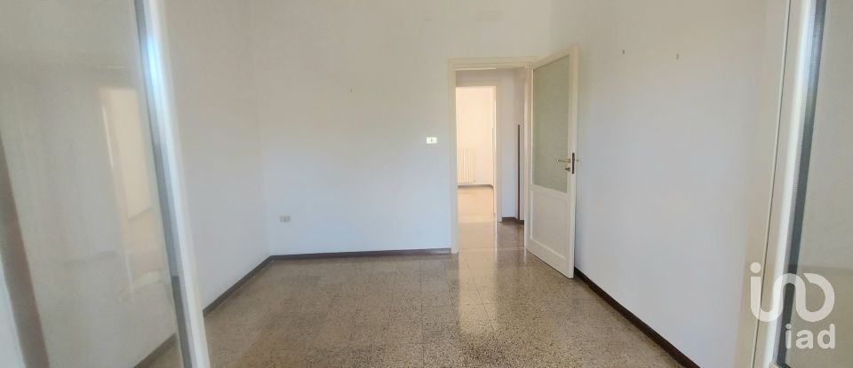 Appartamento 7 locali di 141 m² a Brindisi (72100)