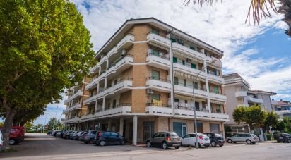 Two-room apartment of 45 m² in Porto San Giorgio (63822)