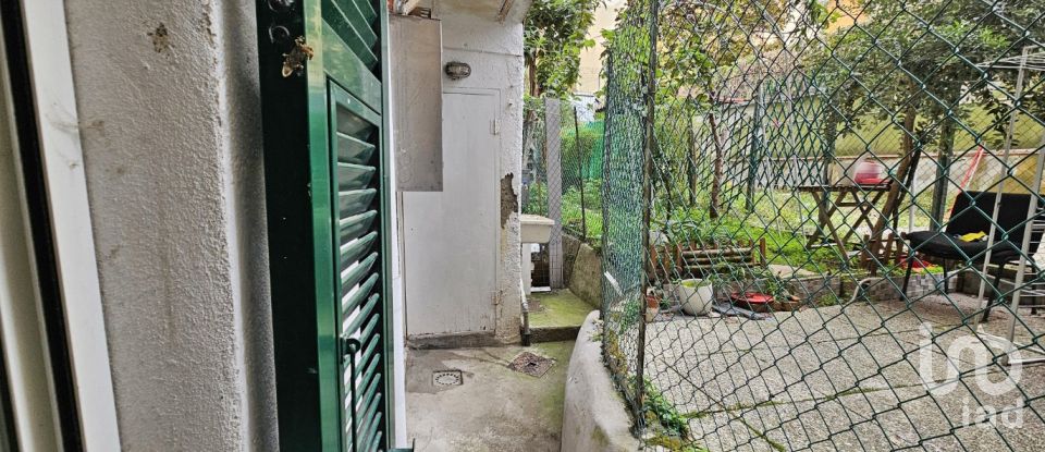 Four-room apartment of 70 m² in Genova (16153)