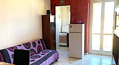 Two-room apartment of 54 m² in Torino (10146)