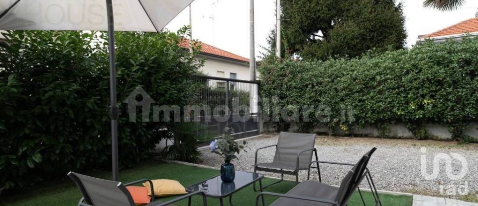 Villa 3 locali di 140 m² in Castellanza (21053)