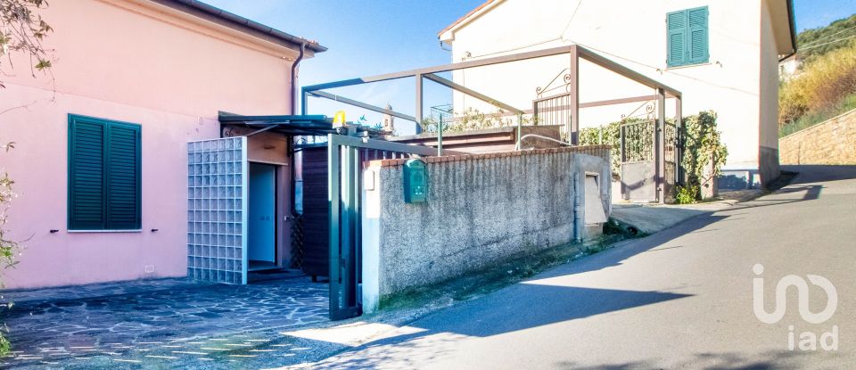 Bilocale di 59 m² a Sestri Levante (16039)