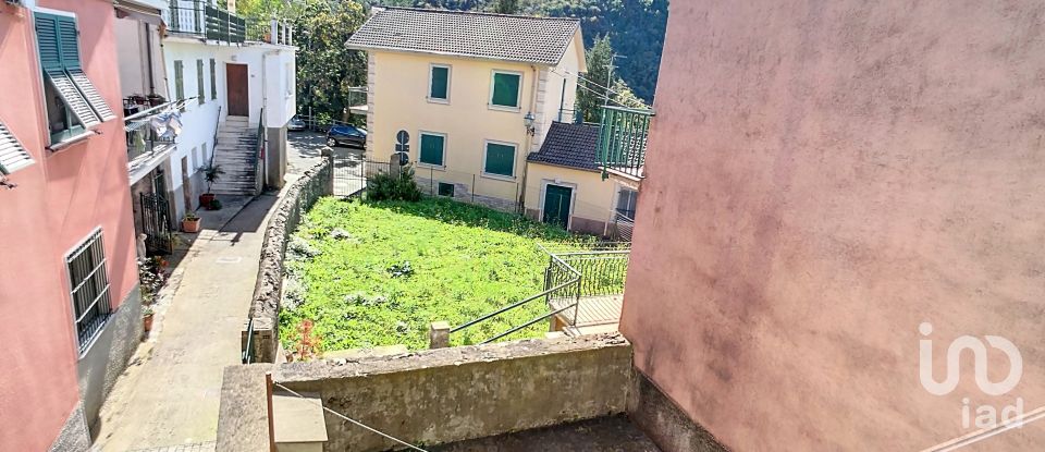 Casa 9 locali di 118 m² in Neirone (16040)